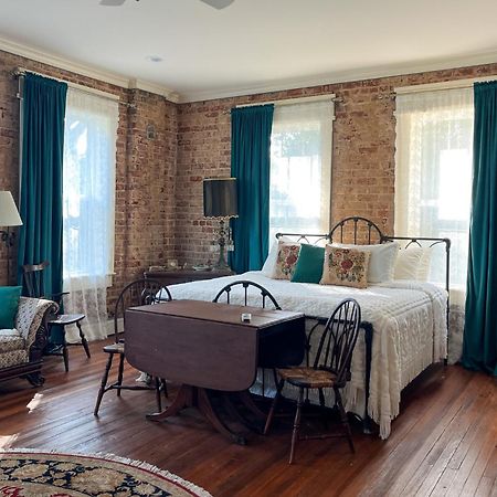 Tanglewood Inn Greenville Bagian luar foto