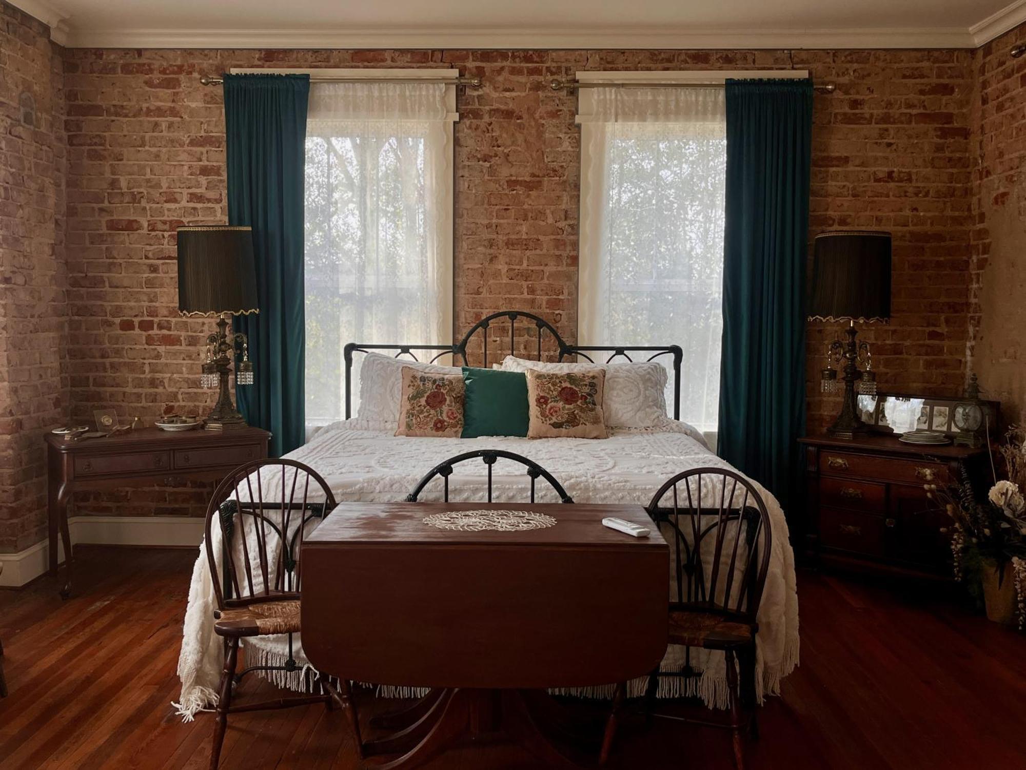 Tanglewood Inn Greenville Bagian luar foto