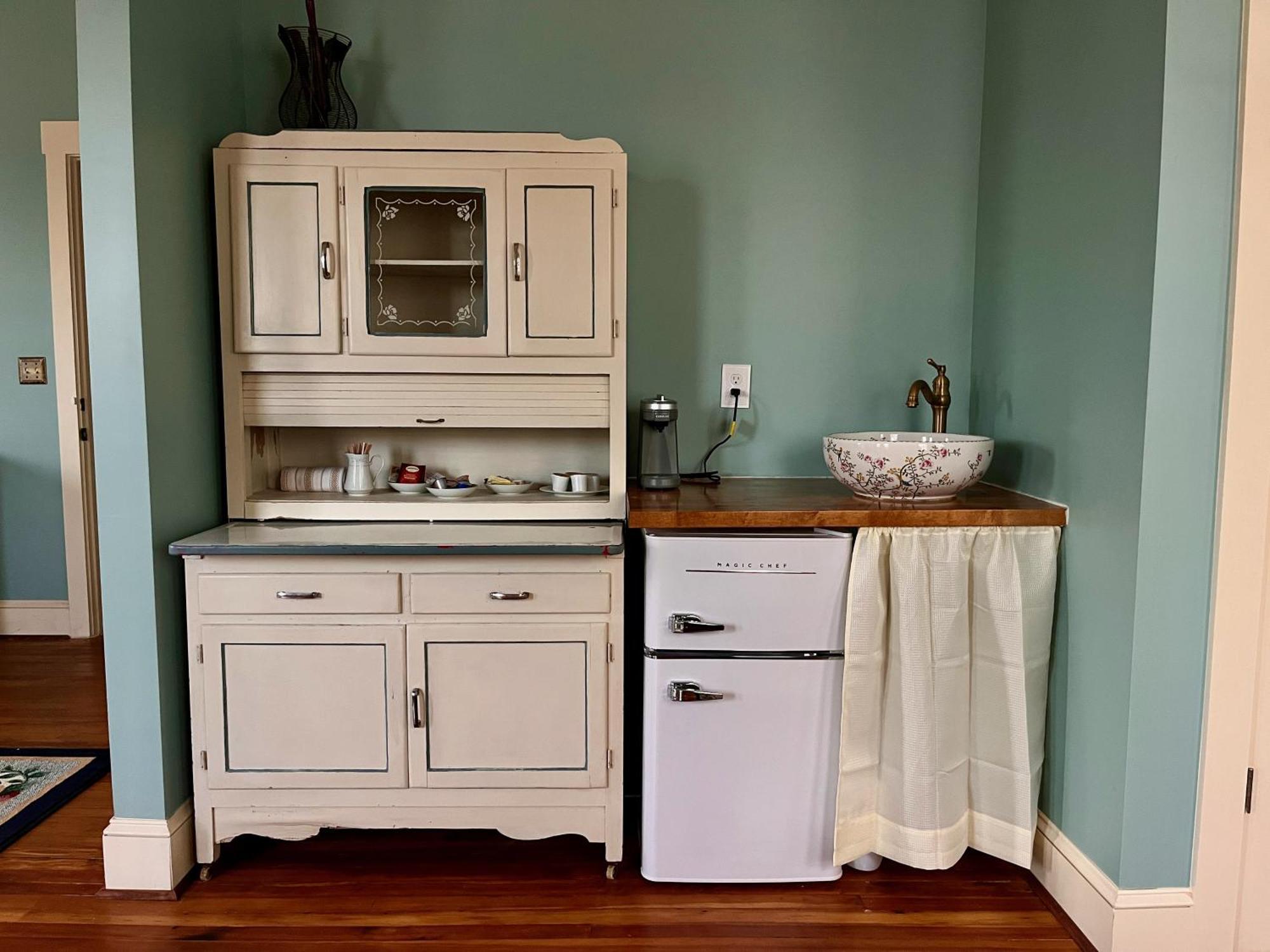 Tanglewood Inn Greenville Bagian luar foto