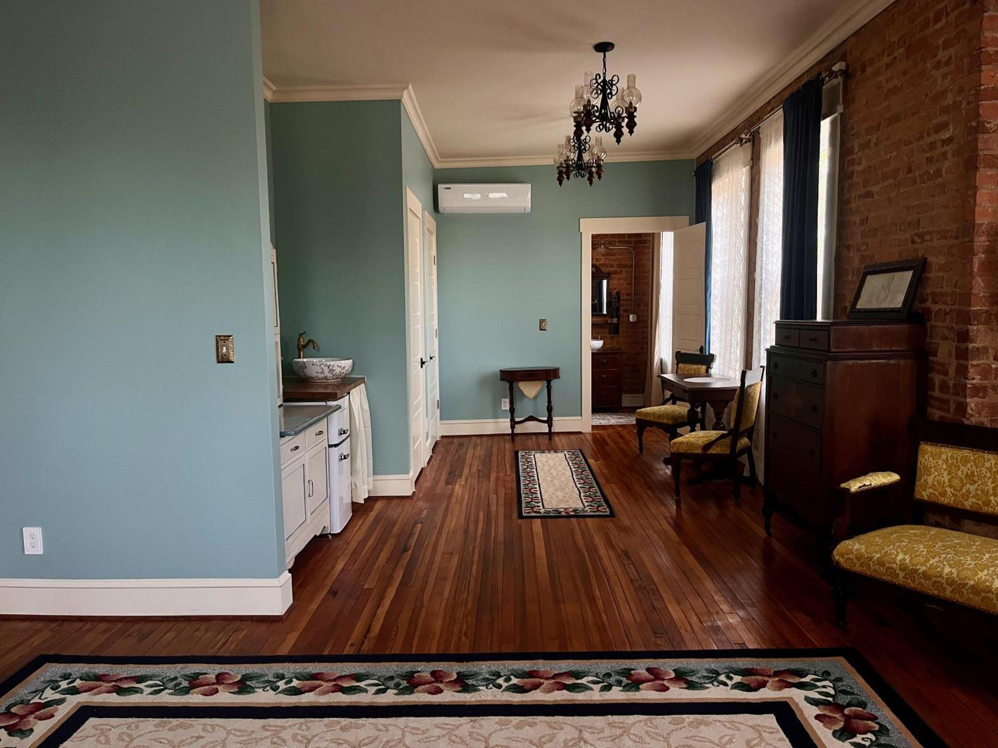 Tanglewood Inn Greenville Bagian luar foto